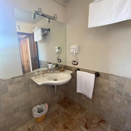 Отель Rural Centro De Arribes Альдеадавила-де-ла-Рибера