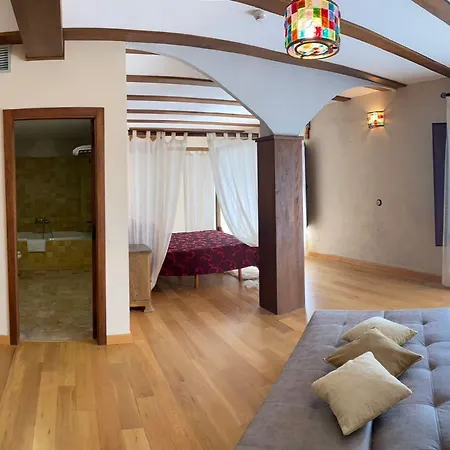 Rural Centro De Arribes Hotel 4*