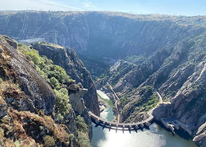 酒店 Rural Centro De Arribes 4*